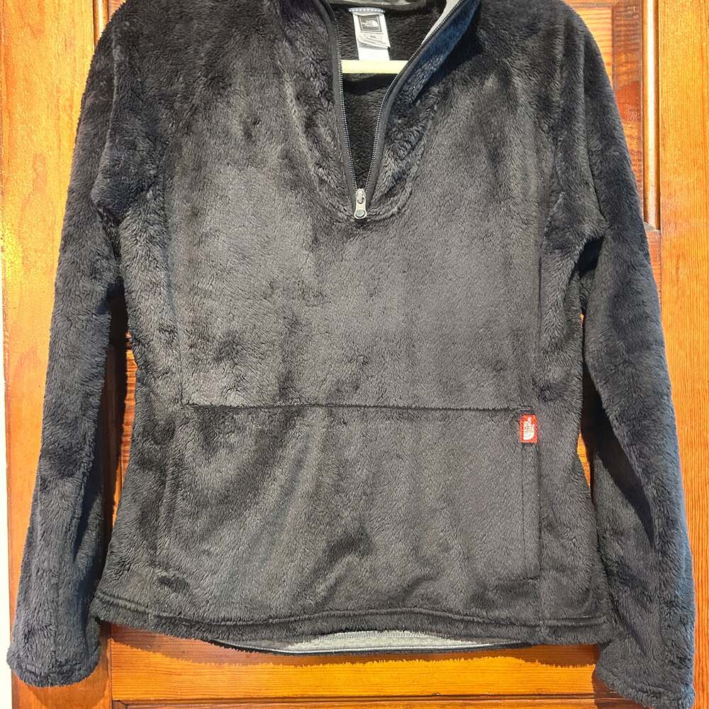 The North Face Women's Osito 1/4 Zip High-Pile Fleece Pullover Jacket with Kanga